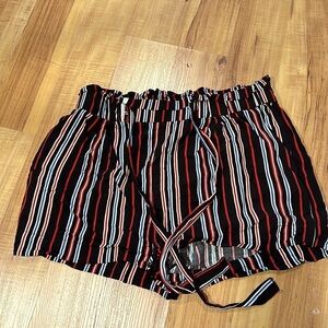 🔥Bluenotes, High Rise striped black, red, white shorts with drawstring